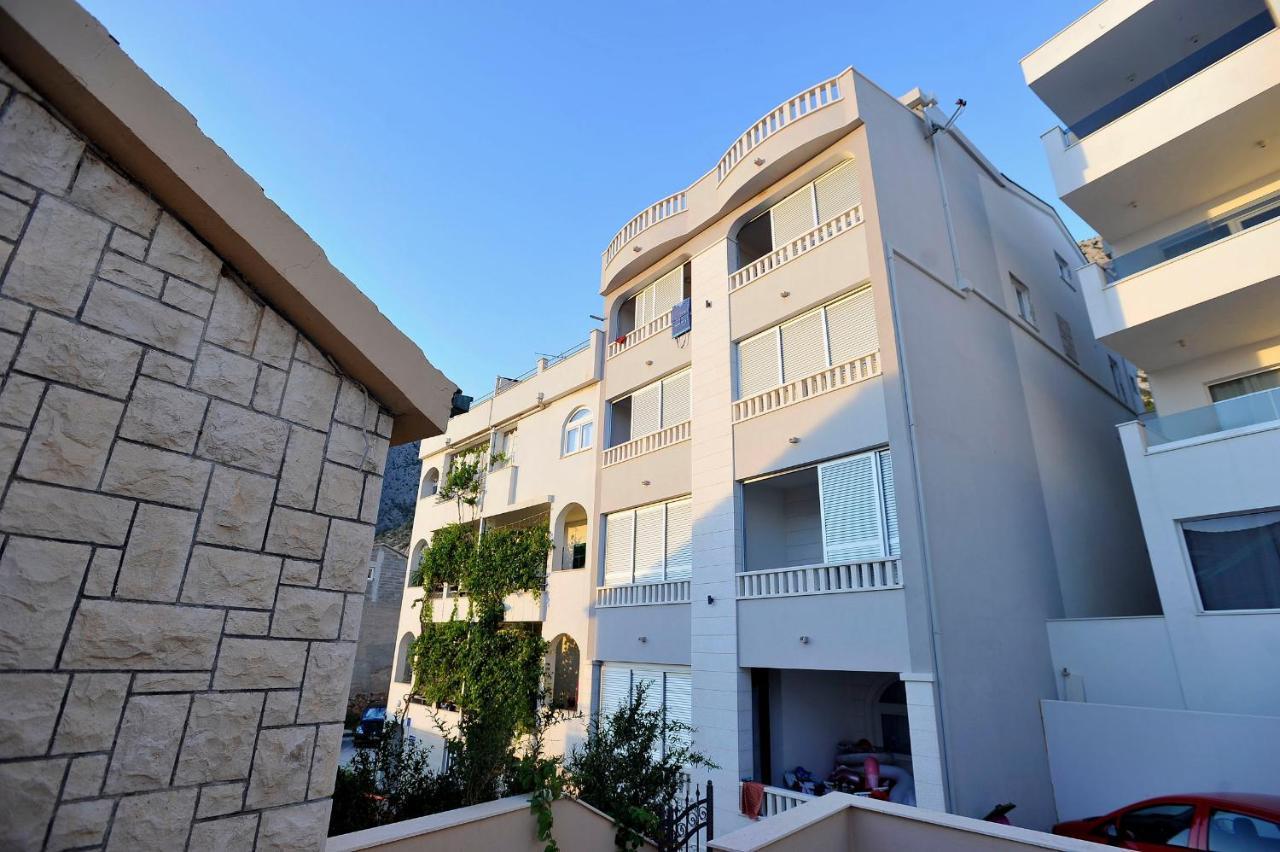 Apartment Mira II Drasnice Luaran gambar