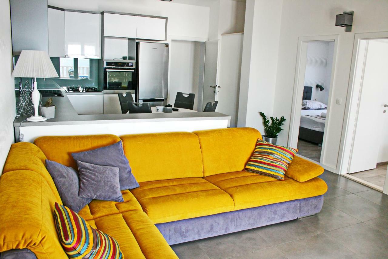 Apartment Mira II Drasnice Luaran gambar